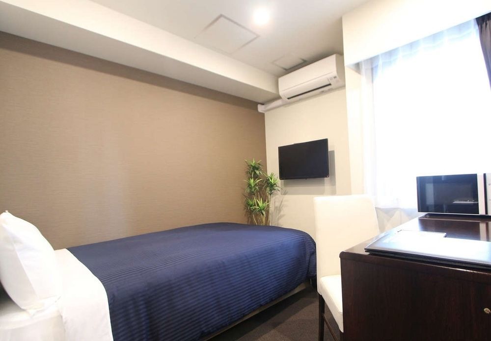 โรงแรมไลฟ์แม็กซ์ บะกุโระโชะ โรงแรม 3*